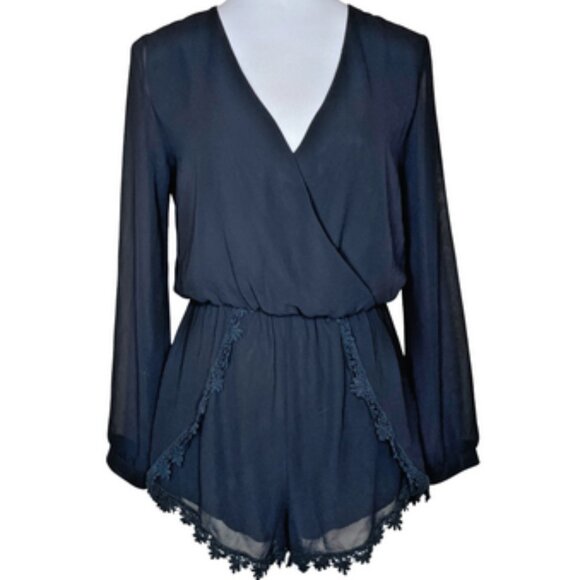 Astr Black Sheer Long Sleeve Floral Crochet Pleated Shorts Romper Boho Sz Med - Picture 2 of 13